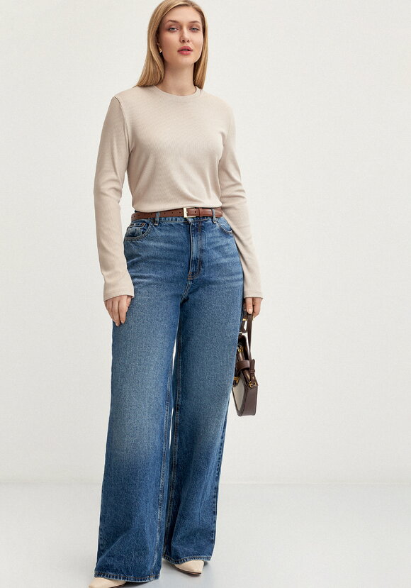 Лонгслив с блестящим напылением шир.  580, рис. 25