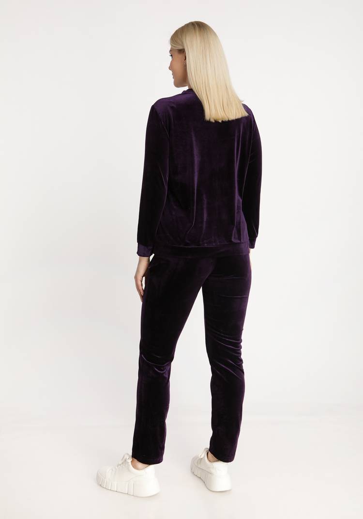 Костюм из бархата с аппликацией шир.  750, рис. 18