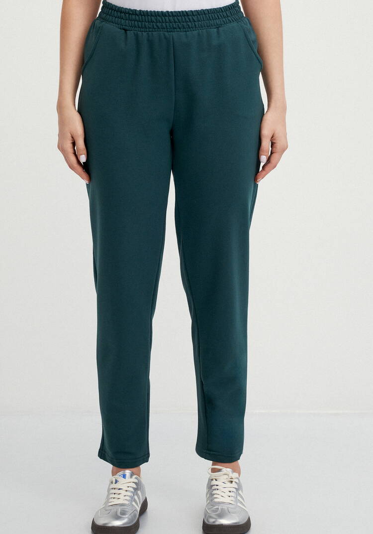 Костюм с флористическим принтом на футболке шир.  750, рис. 29