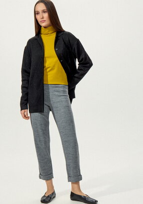 Брюки зауженные книзу