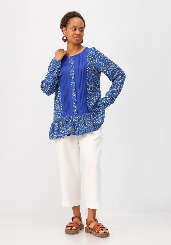 Блуза со складками впереди шир.  580, рис. 8