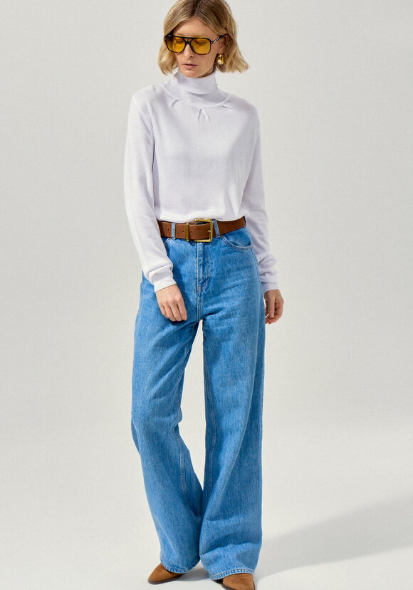 Водолазка с защипами у горловины шир.  580, рис. 2