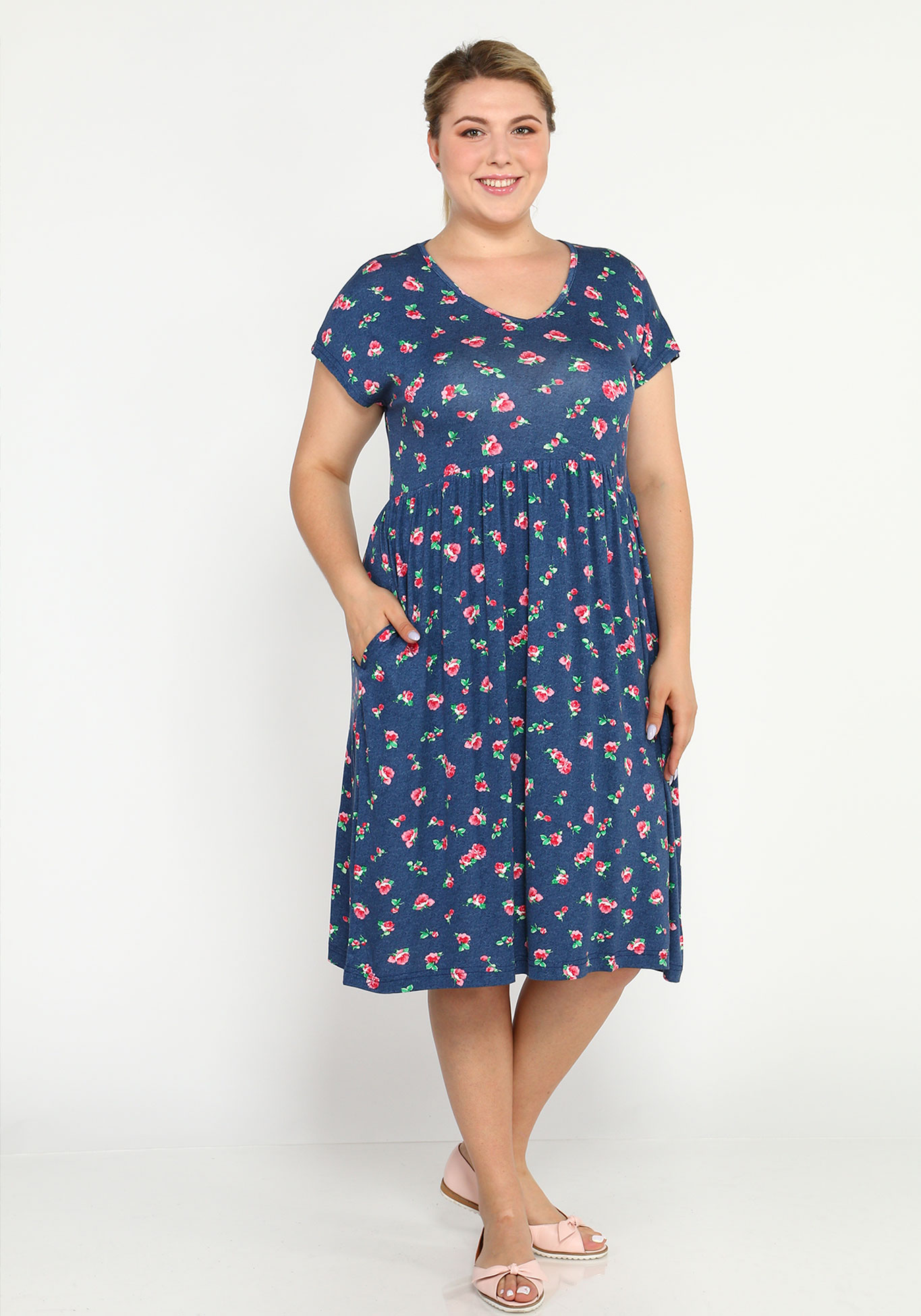 Платье-миди с принтом и сборкой Синель, размер 56, цвет сине-розовый - фото 2