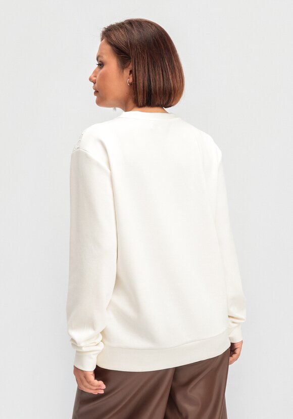 Свитшот с ажурным декором шир.  580, рис. 10