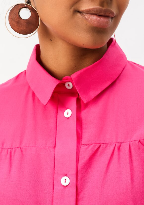 Блуза с цветочной вышивкой на пуговицах шир.  580, рис. 21