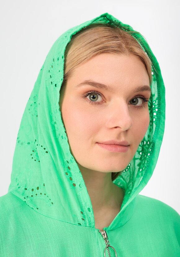 Пыльник с ажурной вставкой шир.  580, рис. 21