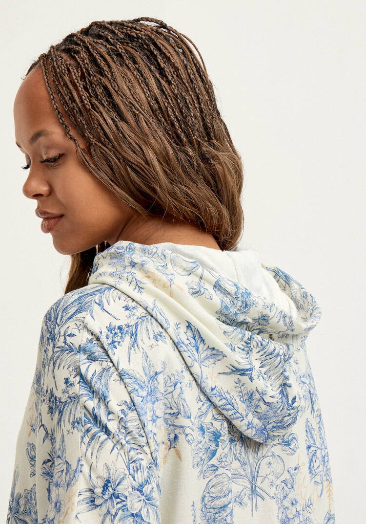 Платье изо льна с капюшоном шир.  750, рис. 15