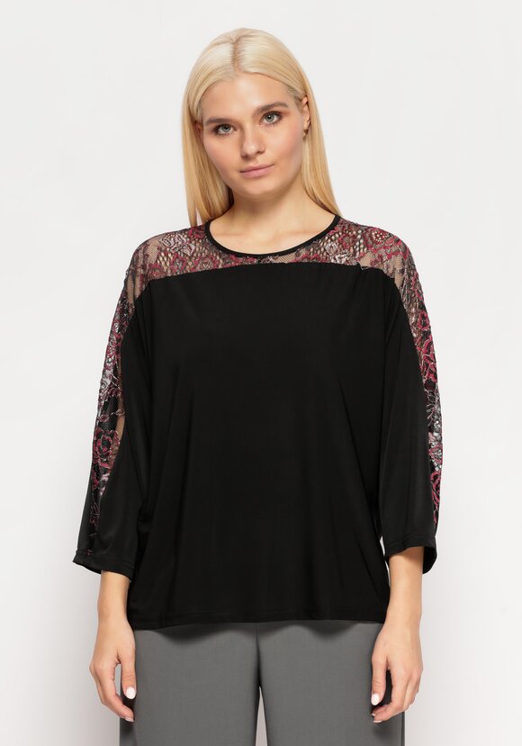 Блуза со вставкой из кружева шир.  580, рис. 16