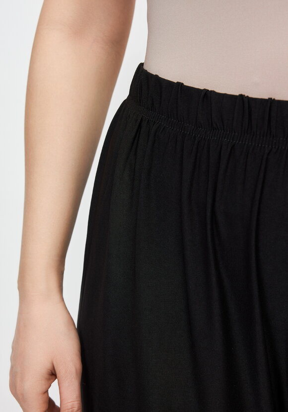 Брюки прямые на резинке Ирма шир.  580, рис. 10