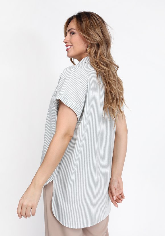 Блуза с цельнокроеным коротким рукавом шир.  580, рис. 10