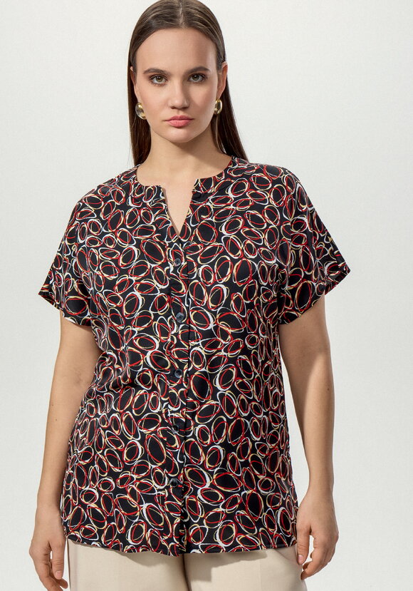 Блуза удлиненная с вырезом шир.  580, рис. 11