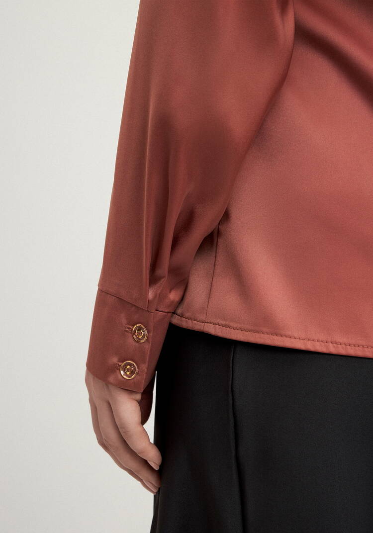 Блуза шелковая с воротником-хомутом шир.  750, рис. 16