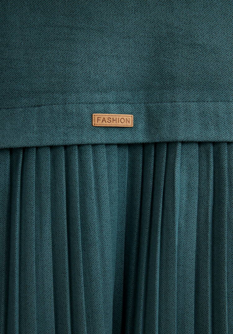 Платье-рубашка с плиссированной спинкой шир.  750, рис. 7