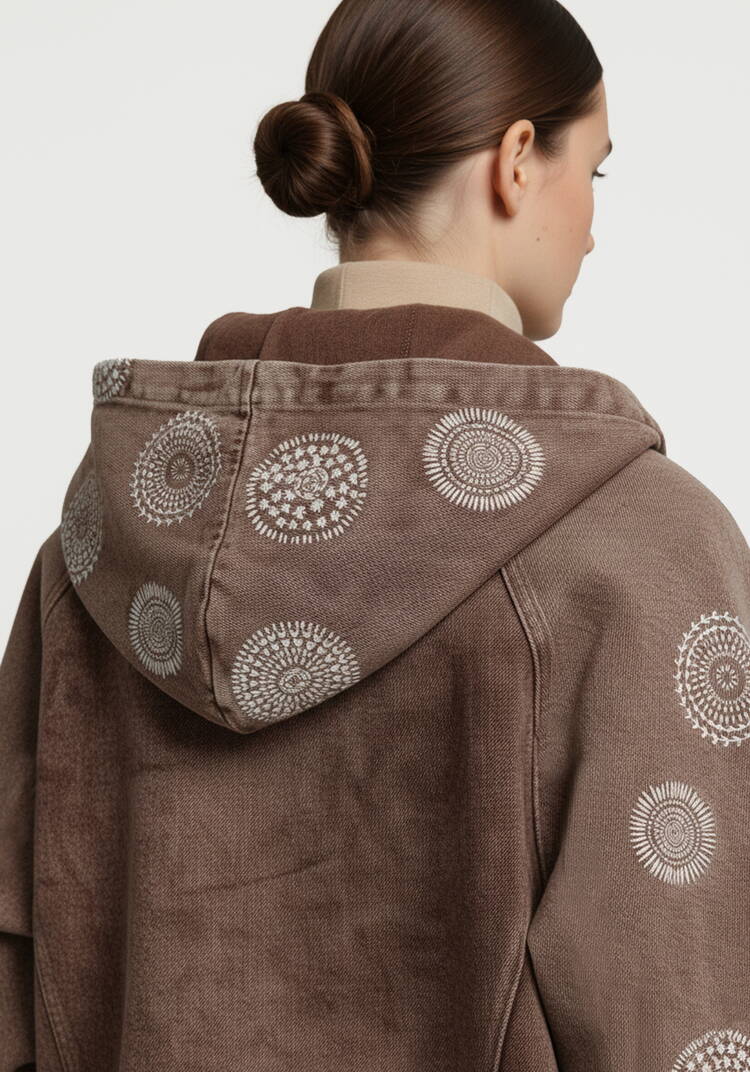 Куртка джинсовая с нашивками Ванесса шир.  750, рис. 12