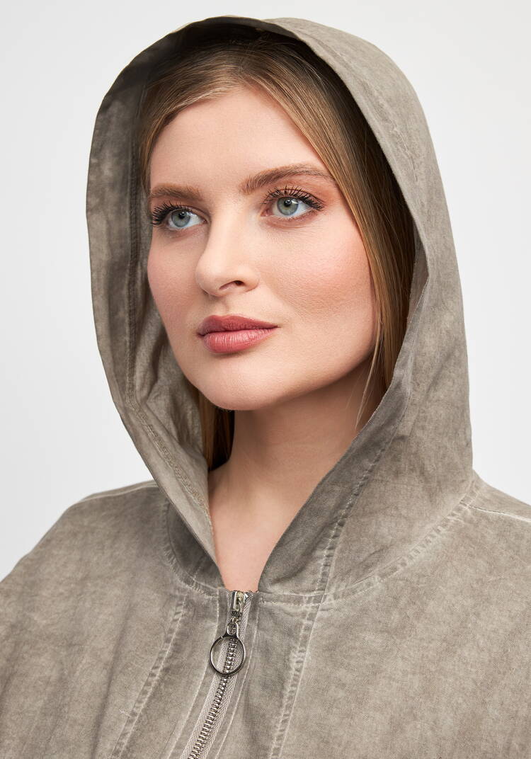 Пыльник на молнии с кaпюшоном шир.  750, рис. 14