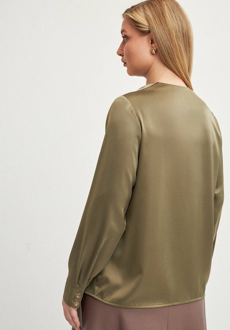 Блуза шелковая с воротником-хомутом шир.  750, рис. 3