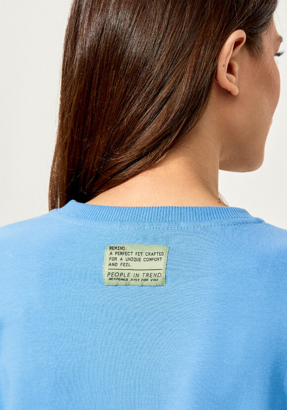 Лонгслив с нашивкой на спине шир.  580, рис. 13