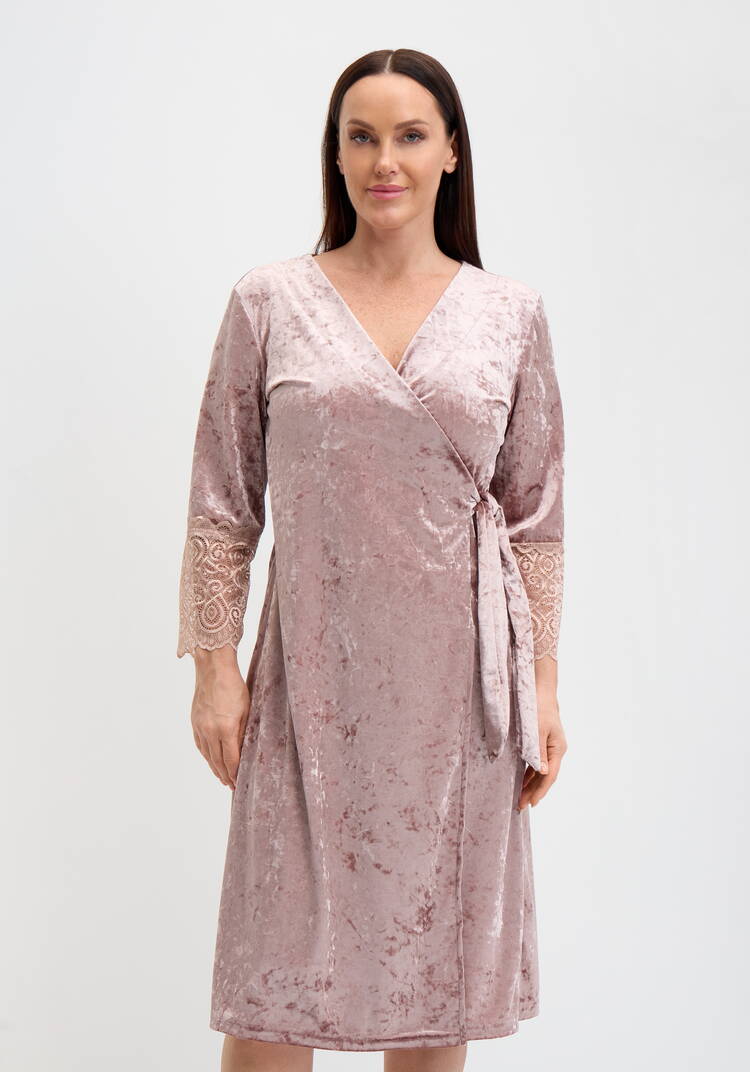 Халат велюровый на запах с кружевом шир.  750, рис. 11