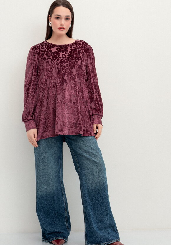 Блуза с цветами из бархата шир.  580, рис. 8