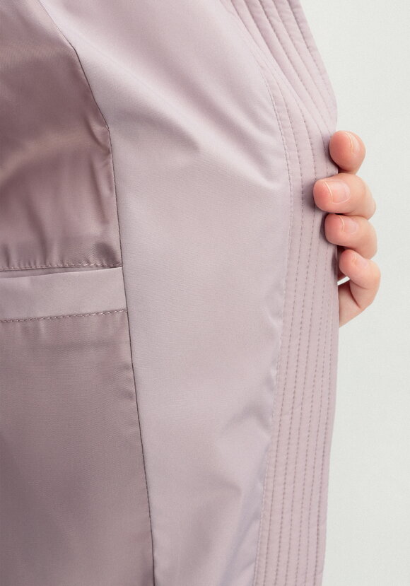 Пуховик с боковыми карманами на молнии шир.  580, рис. 30