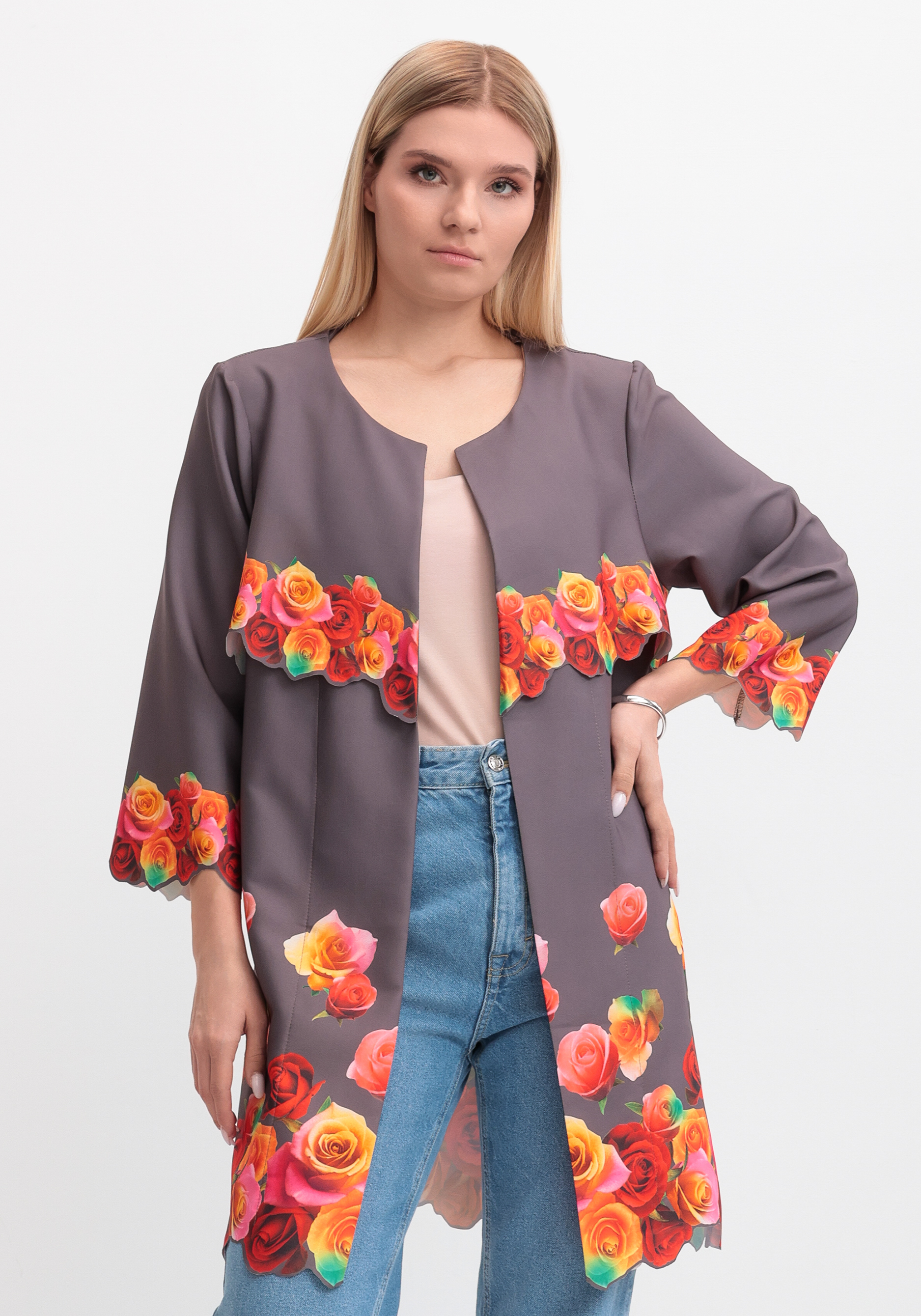 Жакет удлиненный с принтом 2199₽