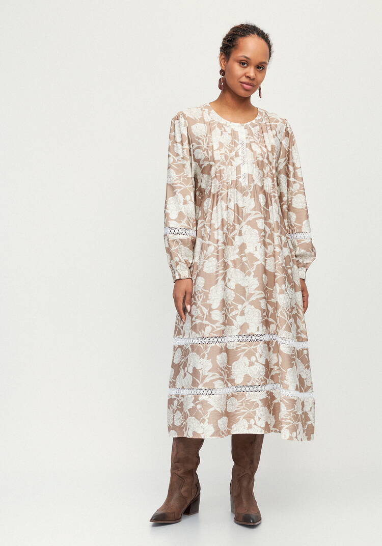 Платье с вставками кружева Катрин шир.  750, рис. 4