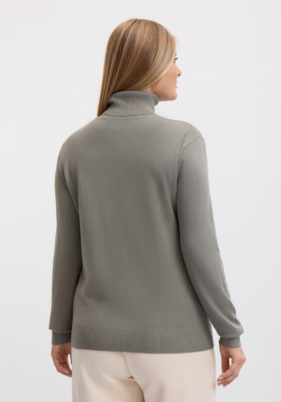 Водолазка Снежана шир.  580, рис. 15