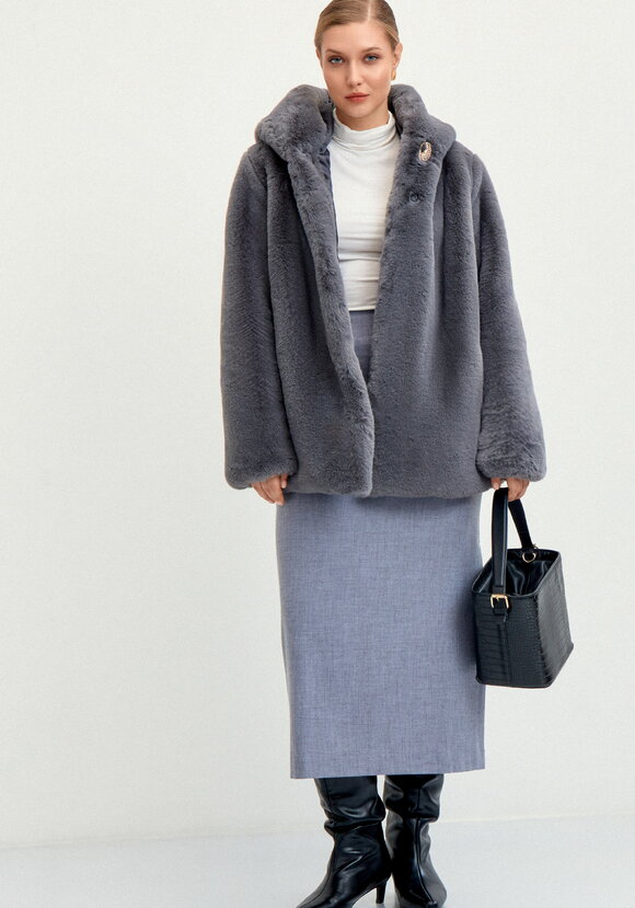 Шуба из эко меха Мишель шир.  580, рис. 18