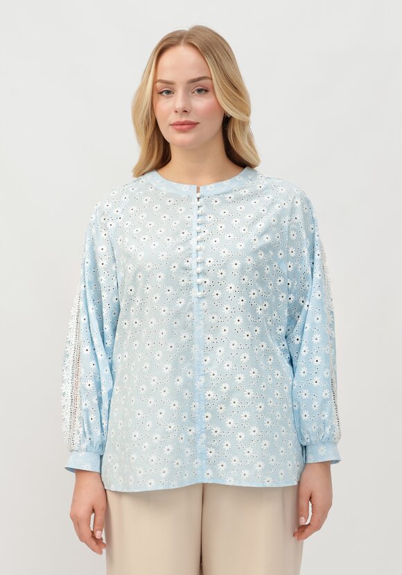 Блуза с вышивкой и кружевом по рукавам шир.  580, рис. 4