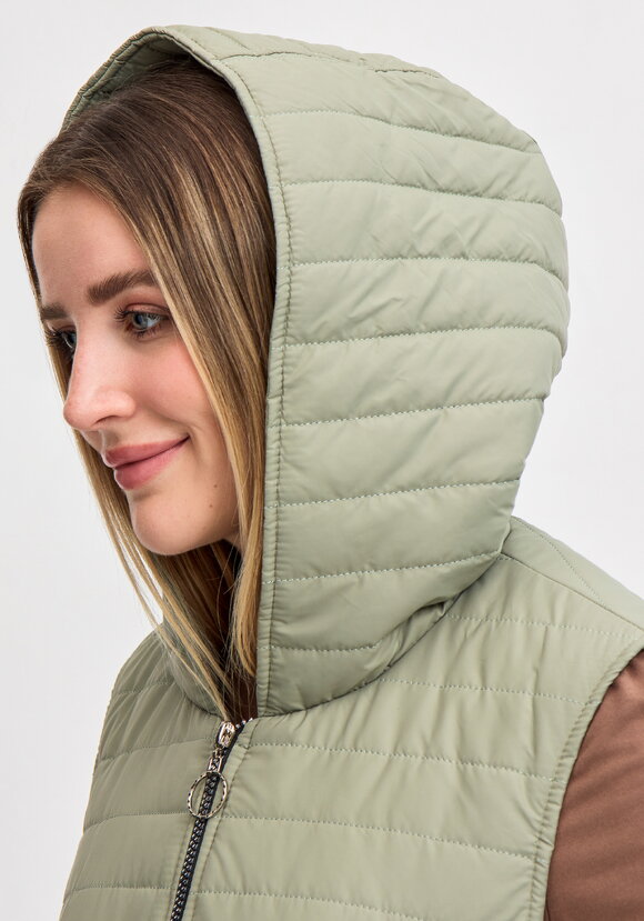 Жилет Сабрина шир.  580, рис. 29