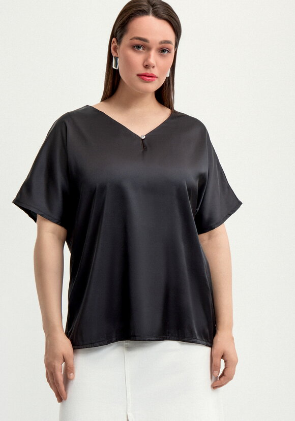 Блуза шелковая с V-образным вырезом шир.  580, рис. 21