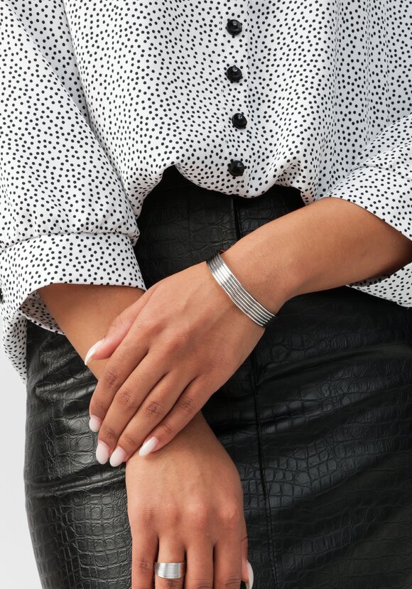 Блуза в горох с декоративными пуговицами шир.  580, рис. 5