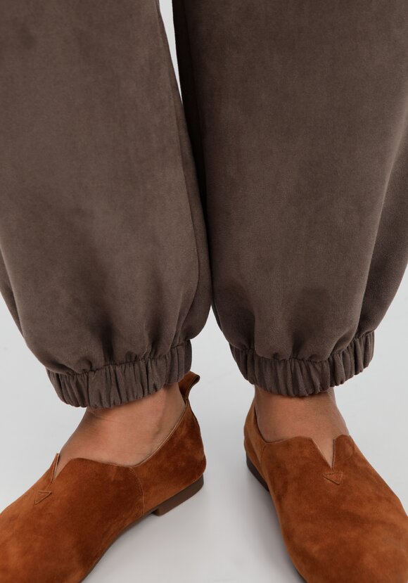 Брюки-шаровары с резинкой по низу шир.  580, рис. 22