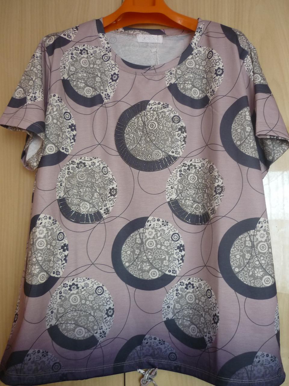 

Футболка размер 52-54 цвет пудровый