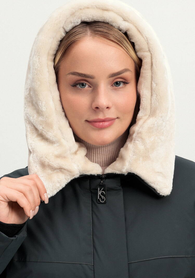 Куртка с меховым капюшоном на молнии шир.  750, рис. 15