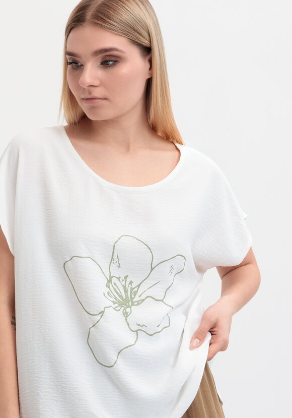 Блуза Клара шир.  580, рис. 17