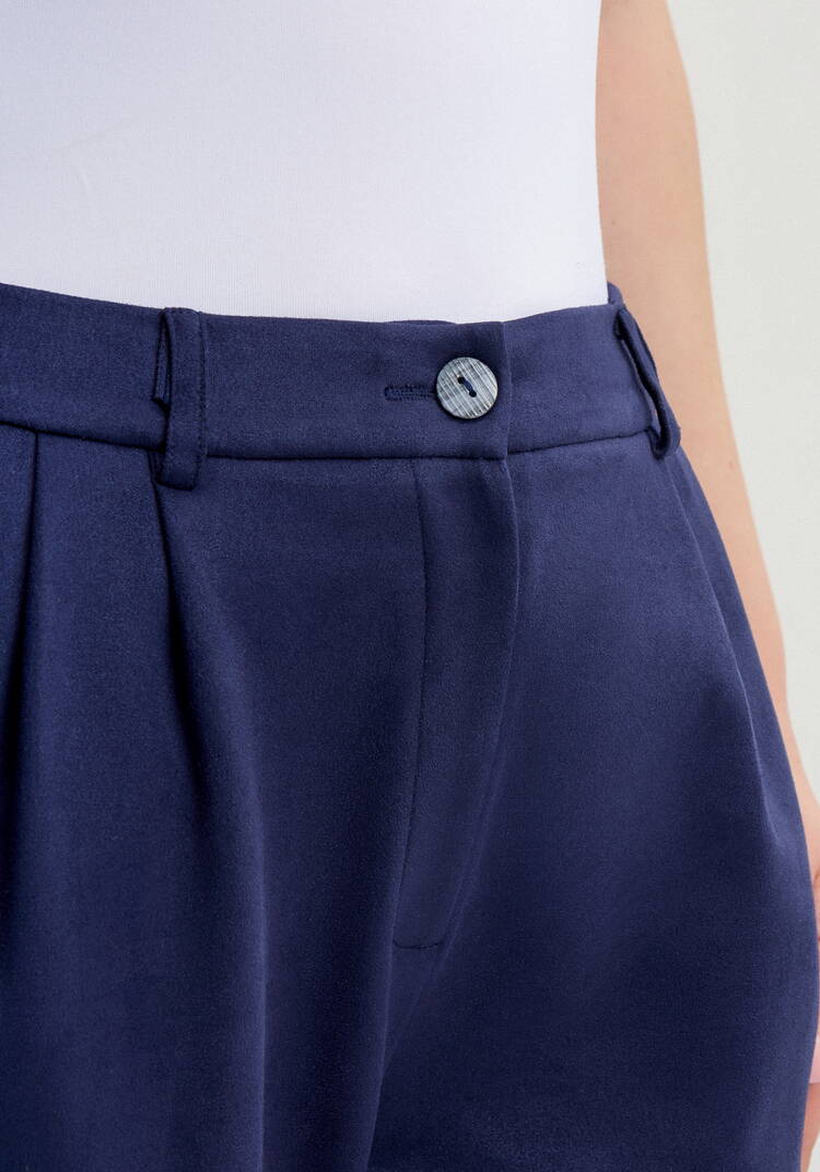 Брюки замшевые, прямые с комфортным поясом шир.  750, рис. 11