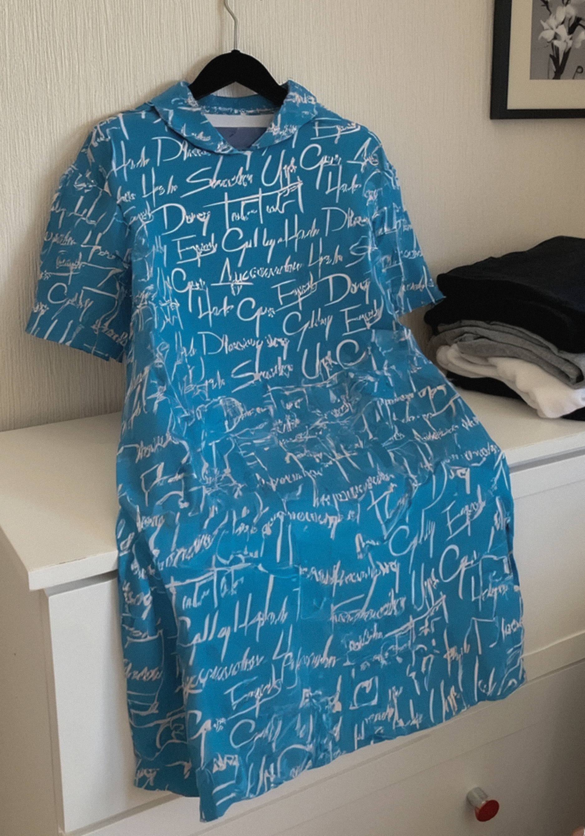 

Платье-футболка с капюшоном Resale, Голубой