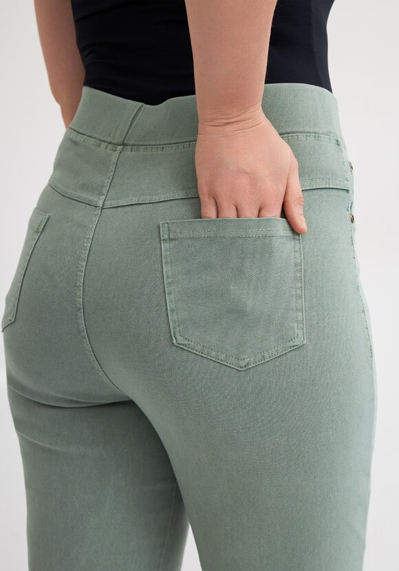 Джинсы Венди шир.  580, рис. 17