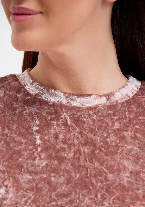 Платье велюровое Исида шир.  580, рис. 5