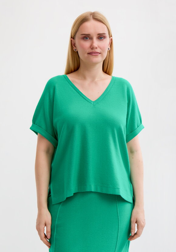 Жилет Динора шир.  580, рис. 4