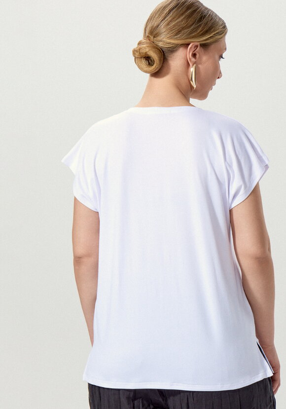 Блуза однотонная базовая без рукавов шир.  580, рис. 11