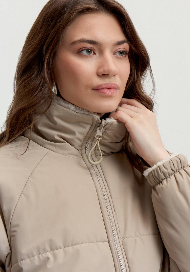 Двусторонняя куртка с высоким воротом шир.  750, рис. 5