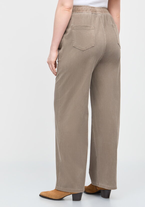 Брюки прямые от бедра с комфортным поясом шир.  580, рис. 31