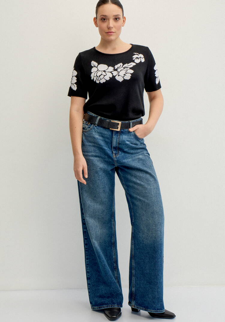 Джемпер с цветами по полочке и рукавам шир.  750, рис. 7