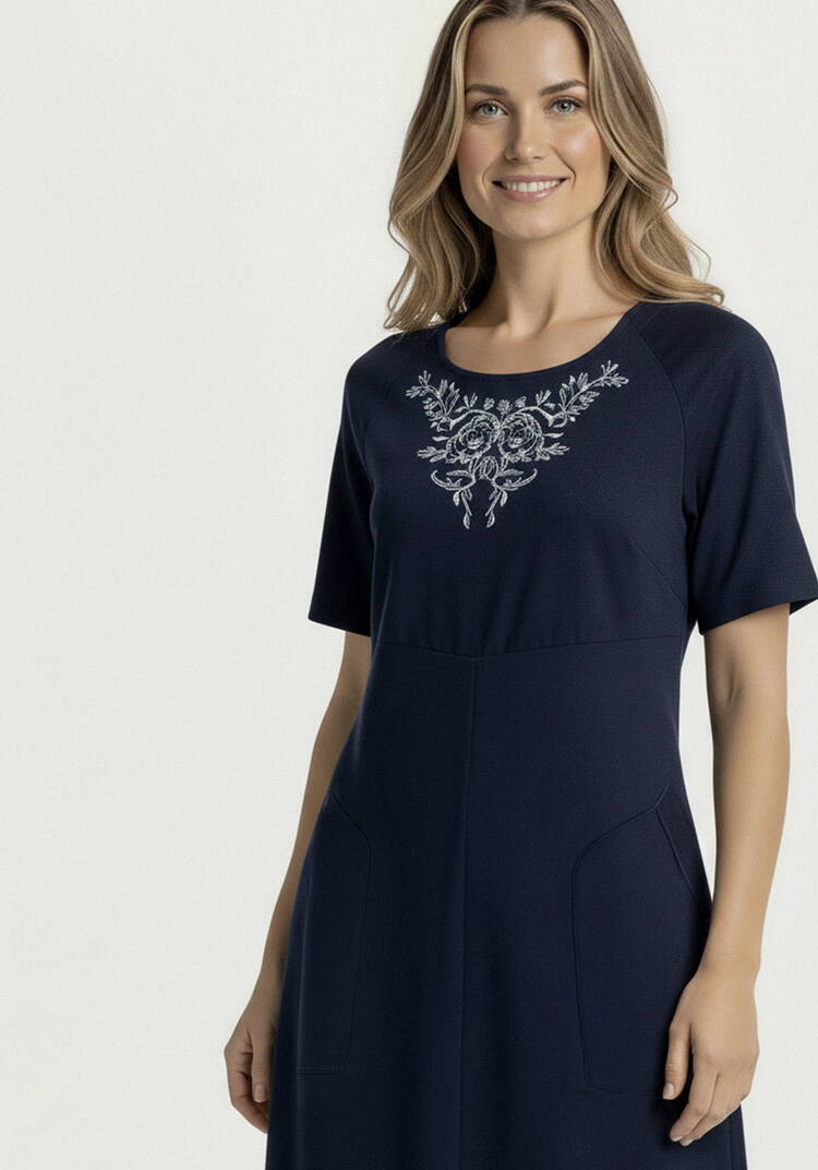 Платье из льна с вышивкой шир.  750, рис. 2