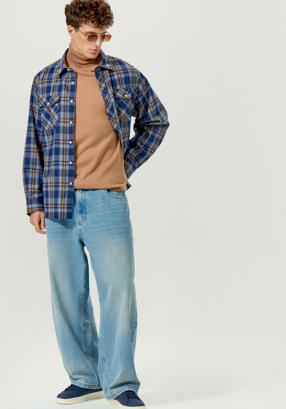 Джемпер вязаный с высокой горловиной шир.  580, рис. 32