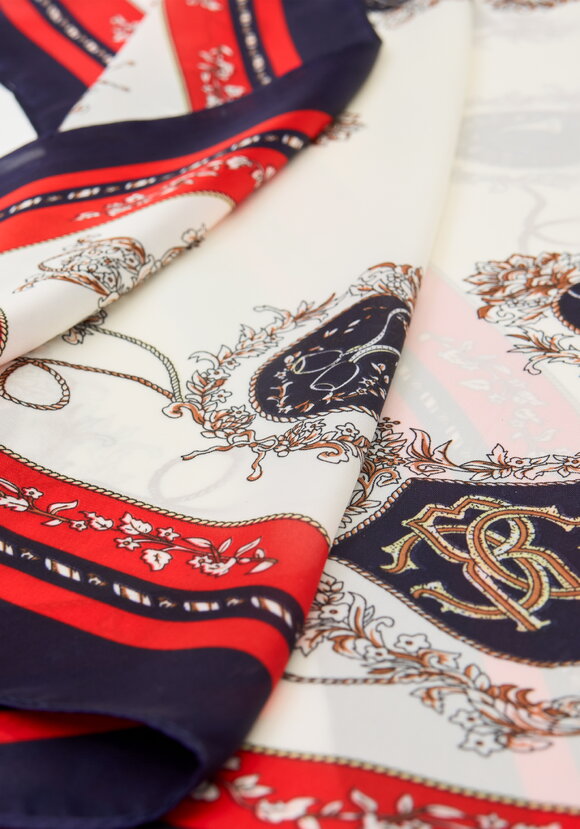 Платок  Тереза шир.  580, рис. 4