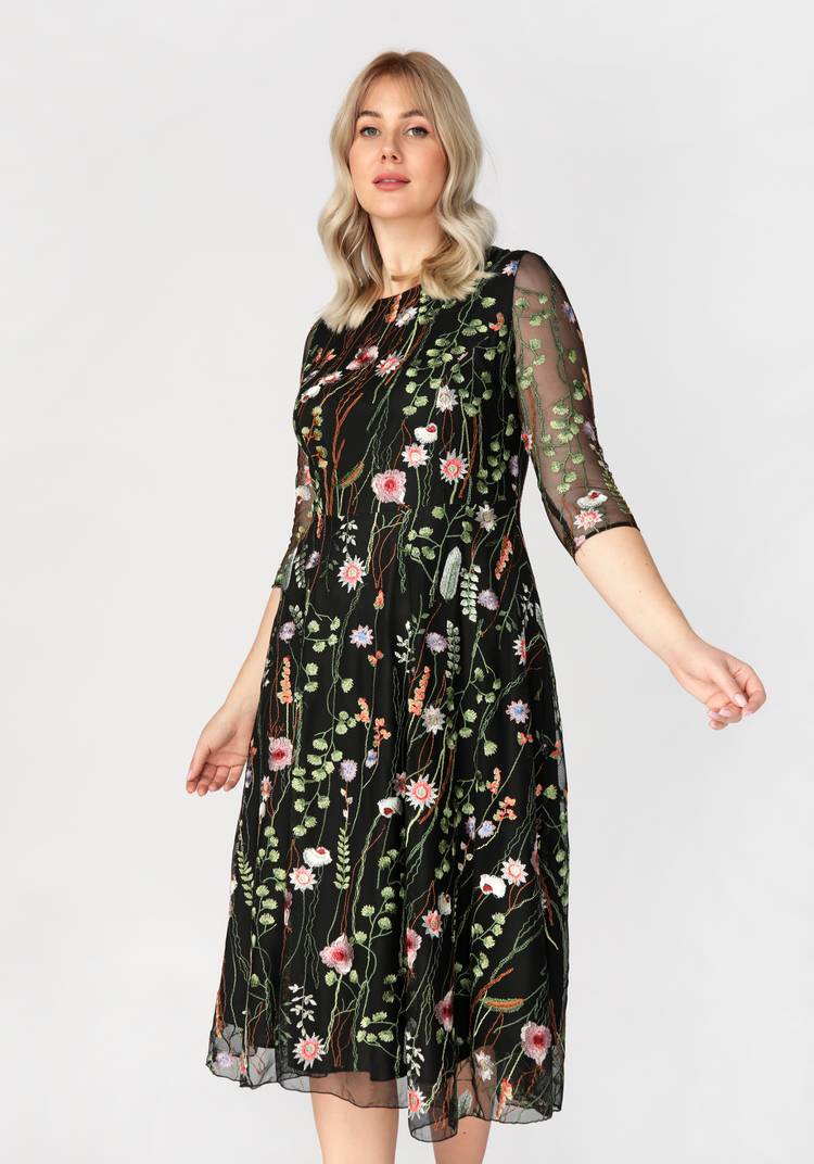 Платье с цветочной вышивкой шир.  750, рис. 1