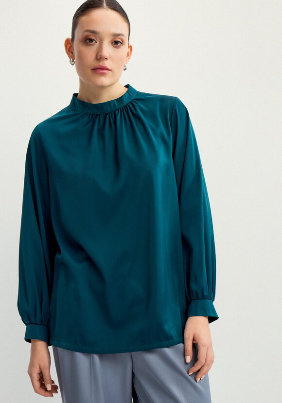 Блуза шелковая с воротником-стойкой шир.  580, рис. 16